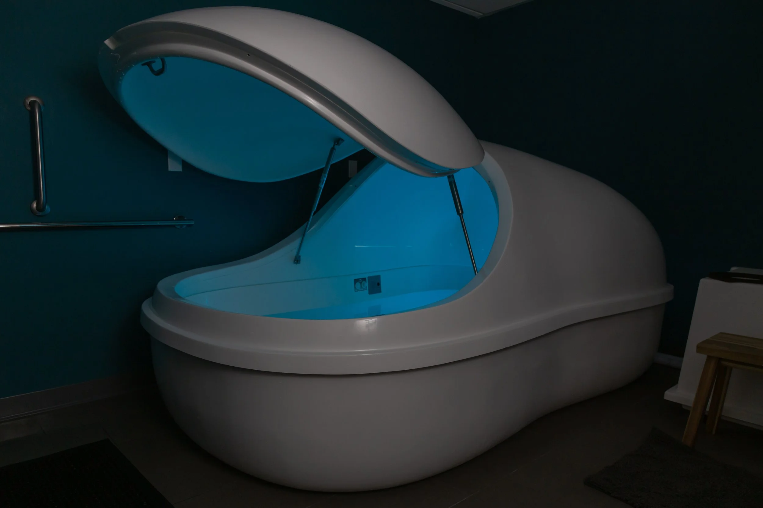 1 Royal Spa Pod - view 1