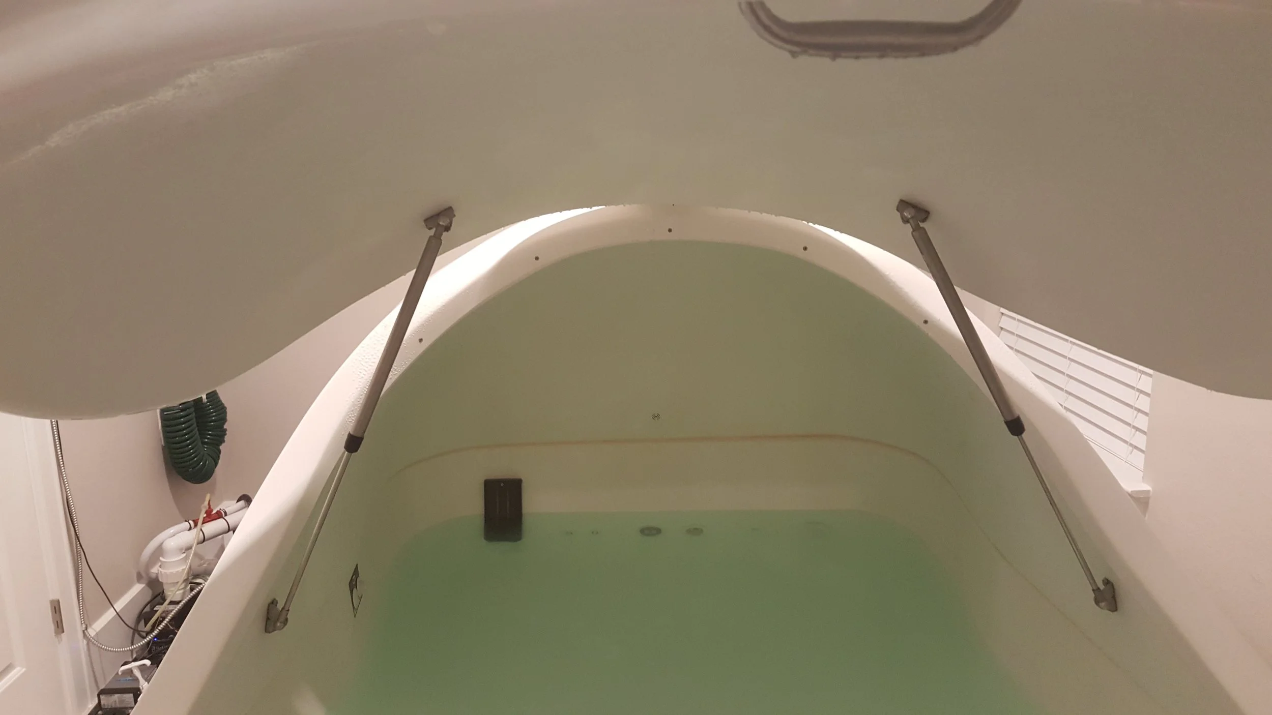 1 Royal Spa Pod - view 2