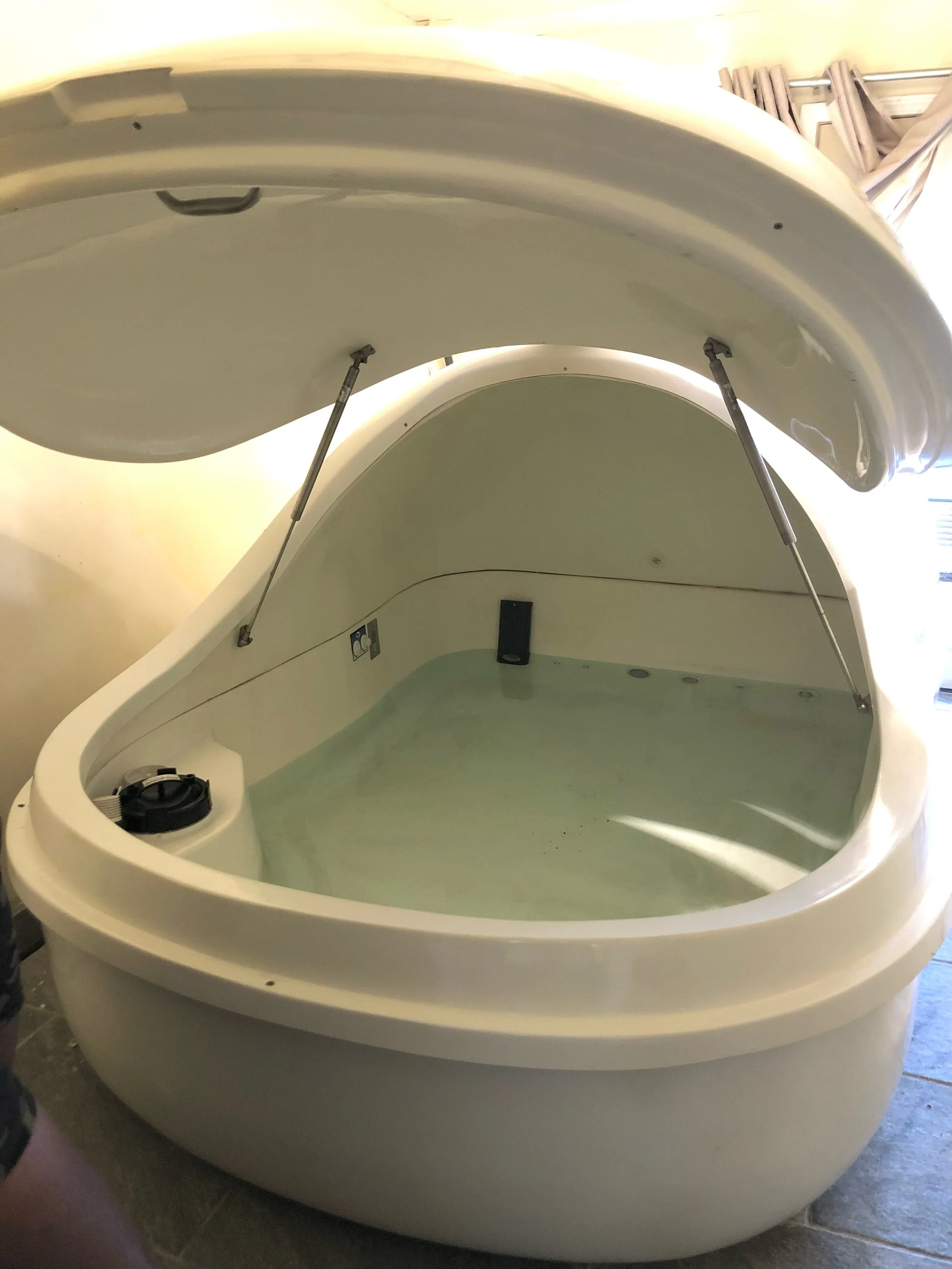 1 Royal Spa Pod - view 4