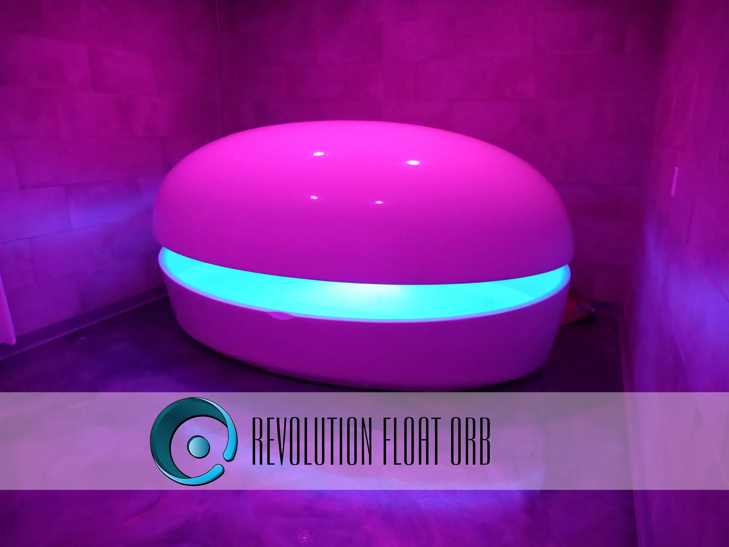 Superior Float Tanks Evolution Float Pod - view 2